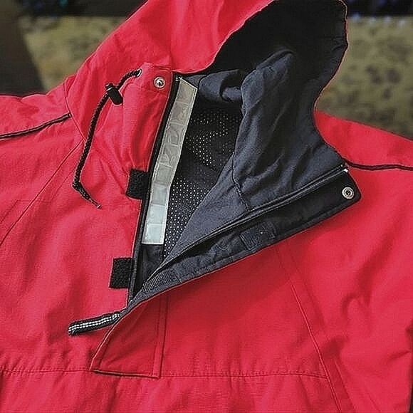 Vtg red half zip hooded pullover ski jacket - Picture 6 of 16